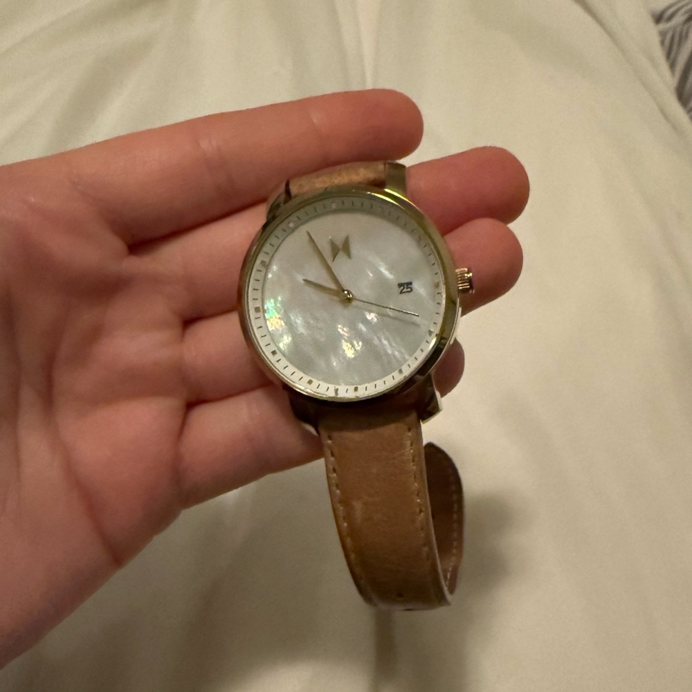MVMT Watch - Picture 2 of 5